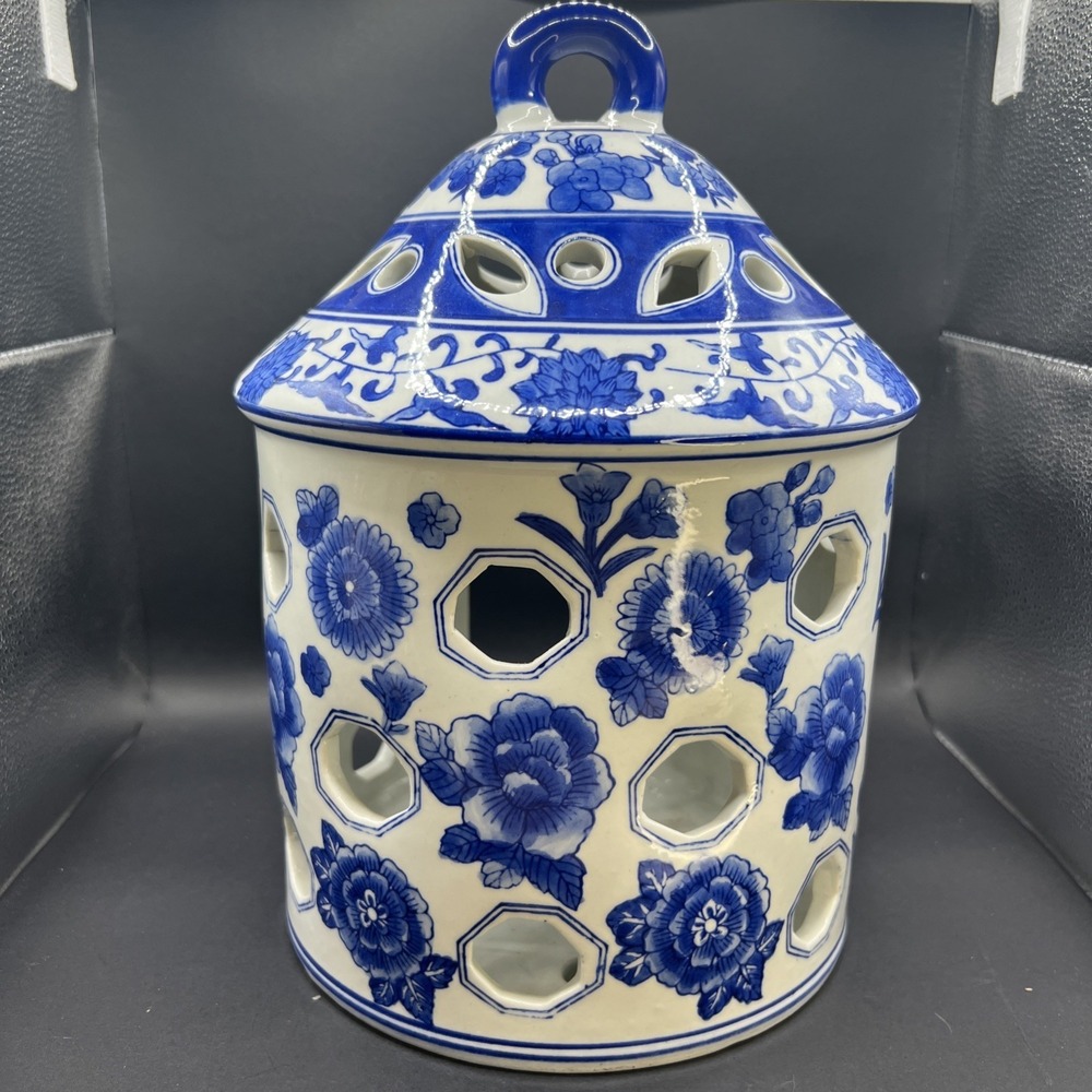 Vintage Blue & White Porcelain Birdhouse Lantern Candle Holder Chinoiserie 12"